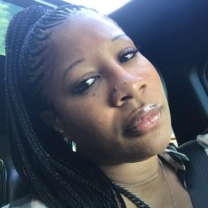 Meet your Posher, Keisha